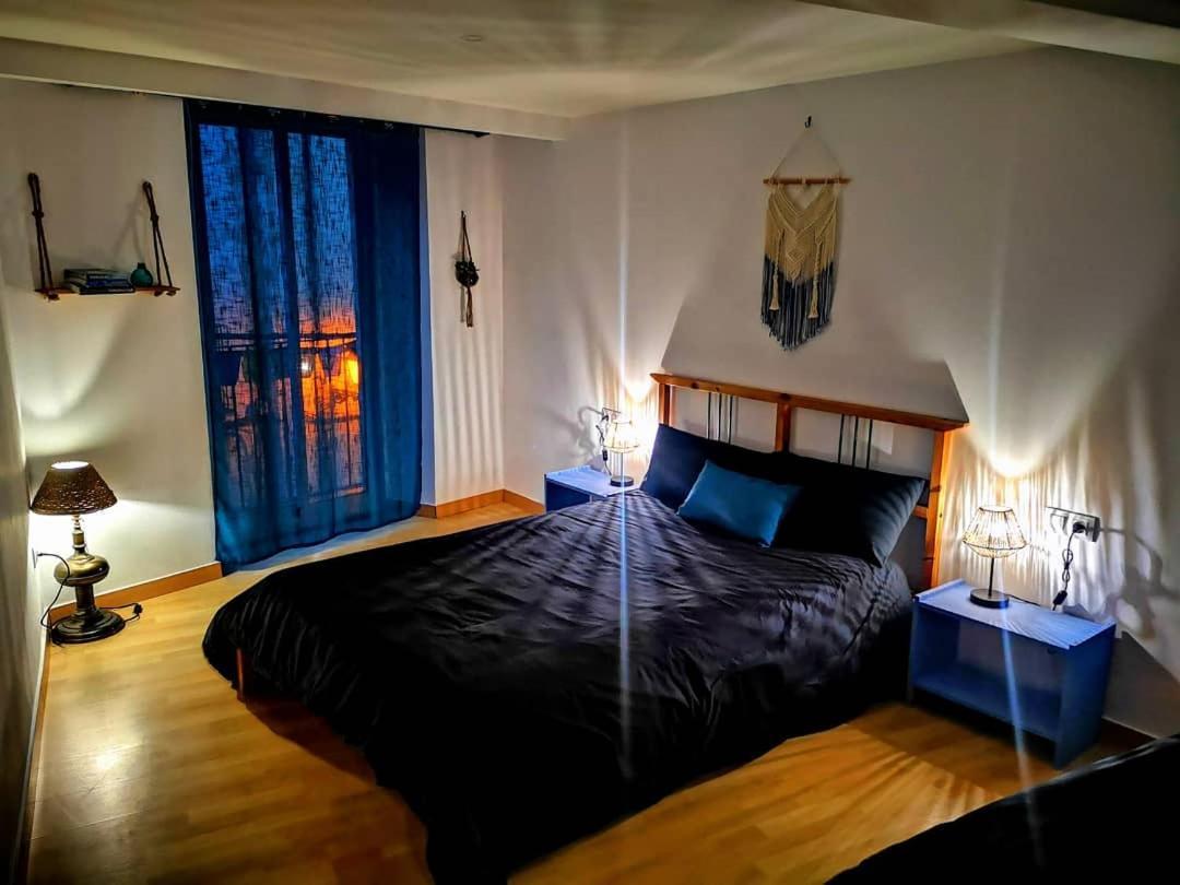 Cornukarma Apartamiento La Capella Cornudella de Montsant Ngoại thất bức ảnh